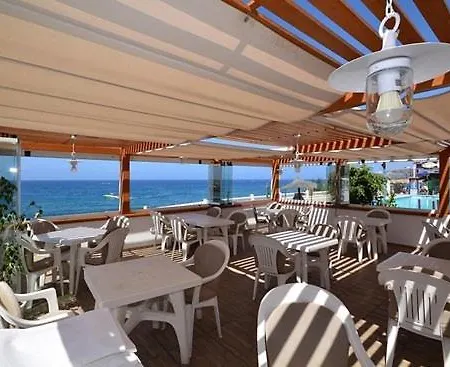 Mabi Paradise House - *